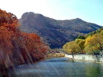 新澳门二四六天天彩，江州大学